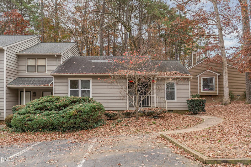 417 Applecross Dr, Cary, NC 27511
