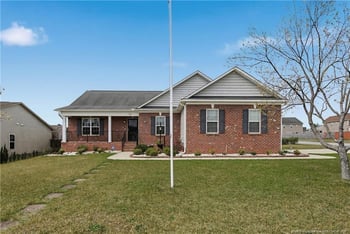 417 Bellgrove Dr, Hope Mills, NC 28348