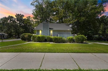 417 Crestview St, Sanford, NC 27330