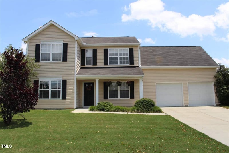 417 Downing Glen Dr, Morrisville, NC 27560