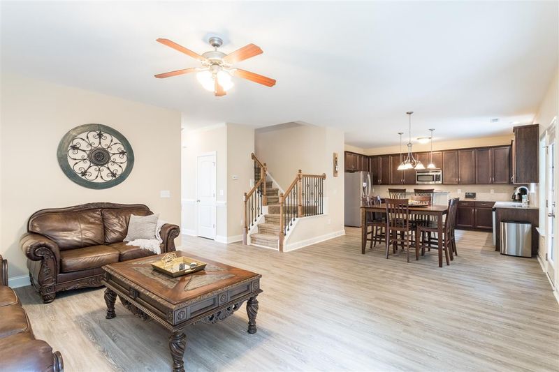 417 Forest Haven Dr, Holly Springs, NC 27540
