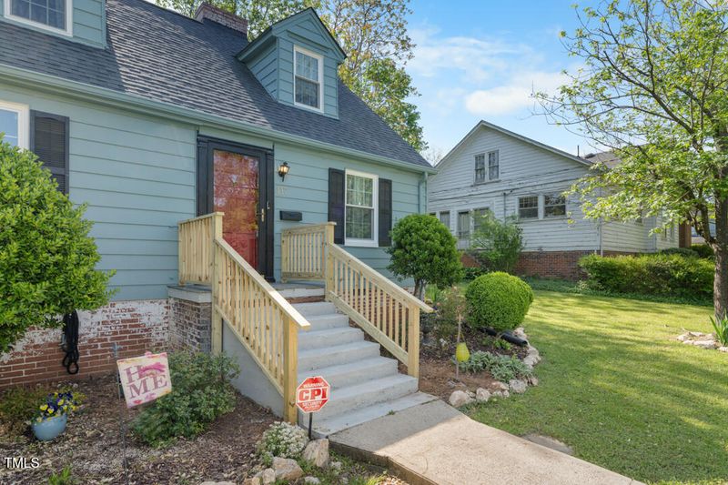 417 S Fourth St, Mebane, NC 27302