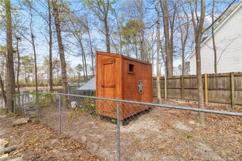 417 Foxwood Dr, Hope Mills, NC 28348