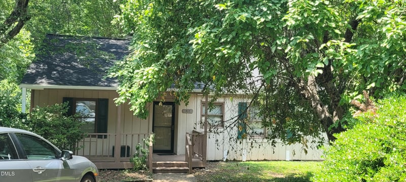 417 Glen Bonnie Ln, Cary, NC 27511
