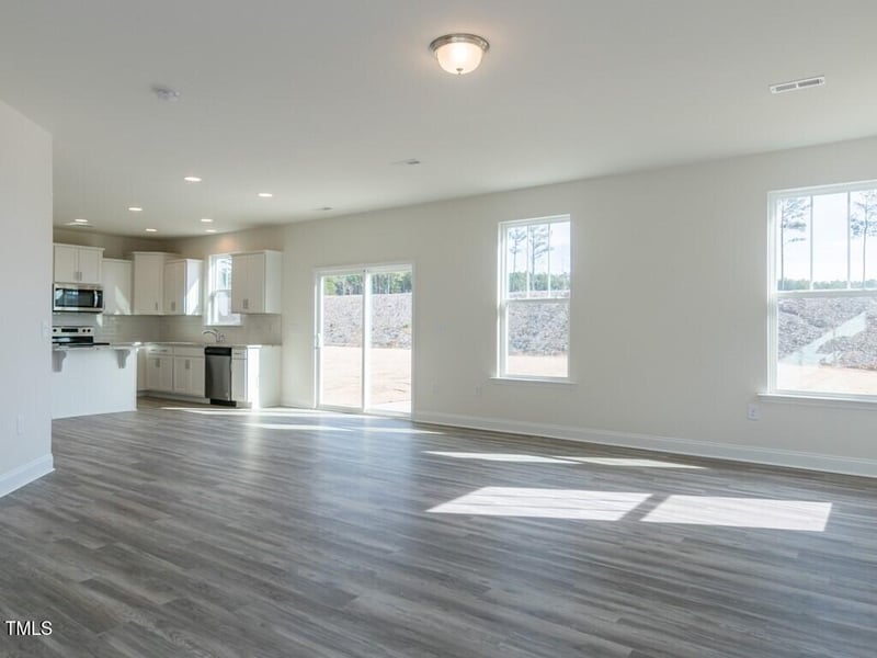 417 Hipwood Dr, Zebulon, NC 27597