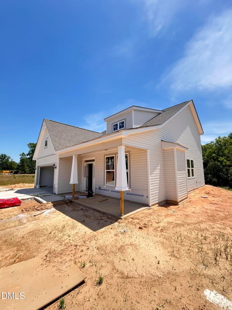 417 Maverick Ln, Dunn, NC 28334