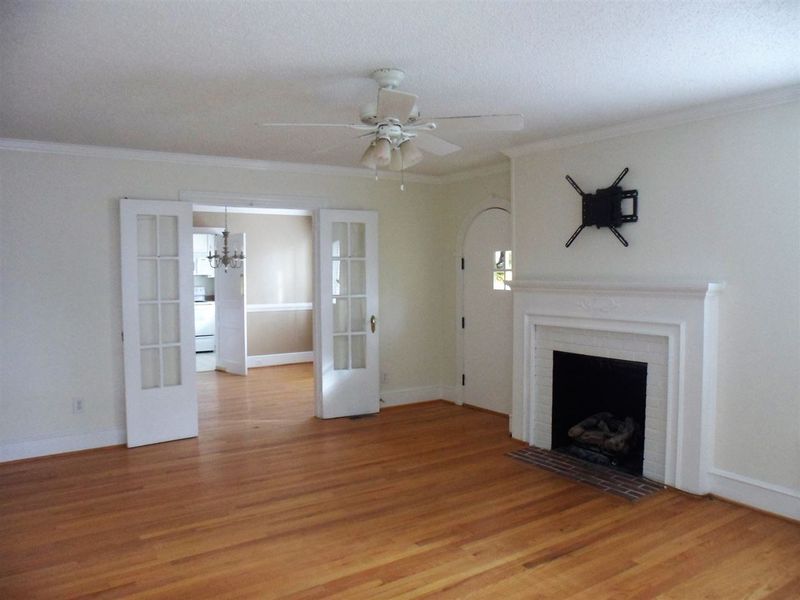417 S Morgan St, Roxboro, NC 27573