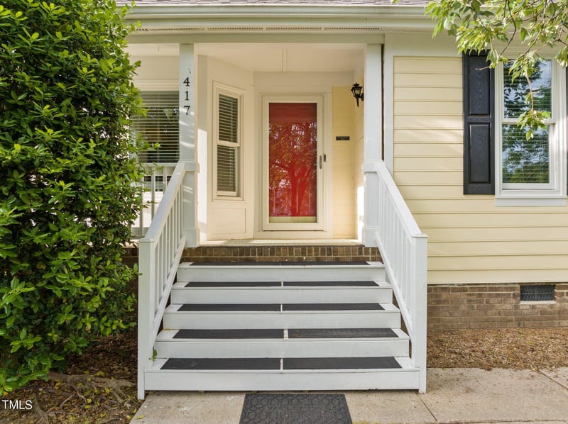417 Mountain Lake Dr, Raleigh, NC 27610