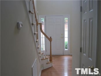 417 Oakhall Dr, Holly Springs, NC 27540