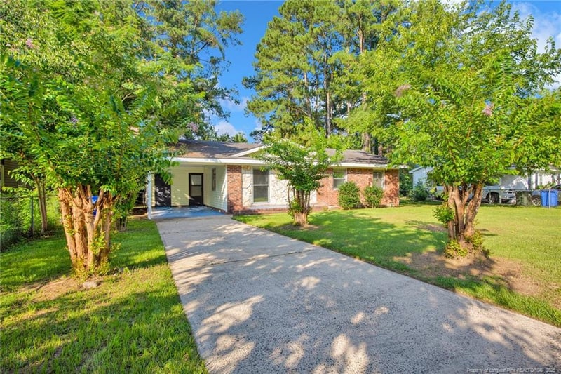417 Perth St, Fayetteville, NC 28314