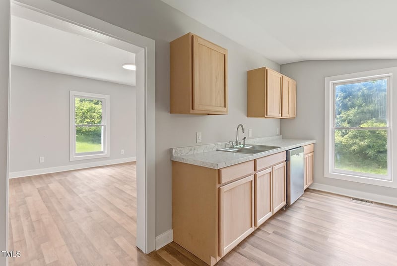 417 Prince Dr, Holly Springs, NC 27540