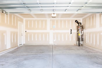 417 Providence Creek Dr, Fuquay Varina, NC 27526