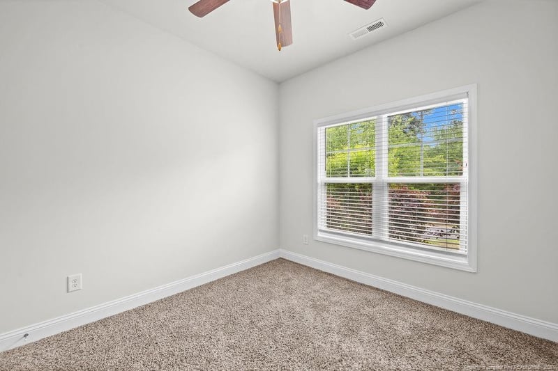 417 Sedgemoor Rd, Fayetteville, NC 28311
