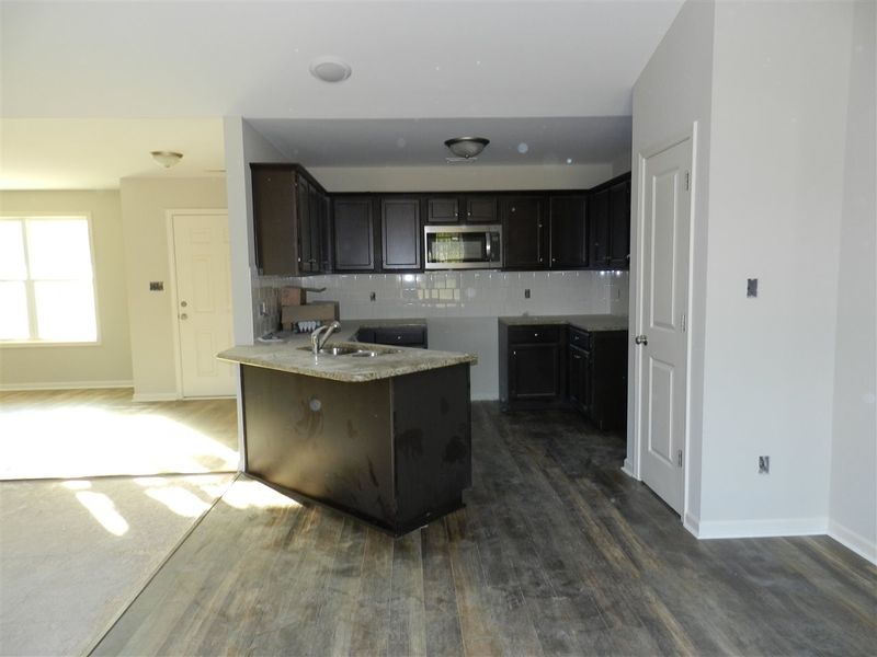 417 Sherrill Farm Dr, Benson, NC 27504