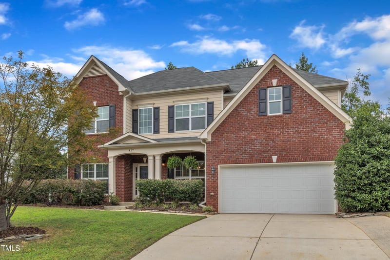 417 Shorehouse Way, Holly Springs, NC 27540