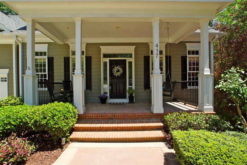 417 Sunset Grove Dr, Holly Springs, NC 27540