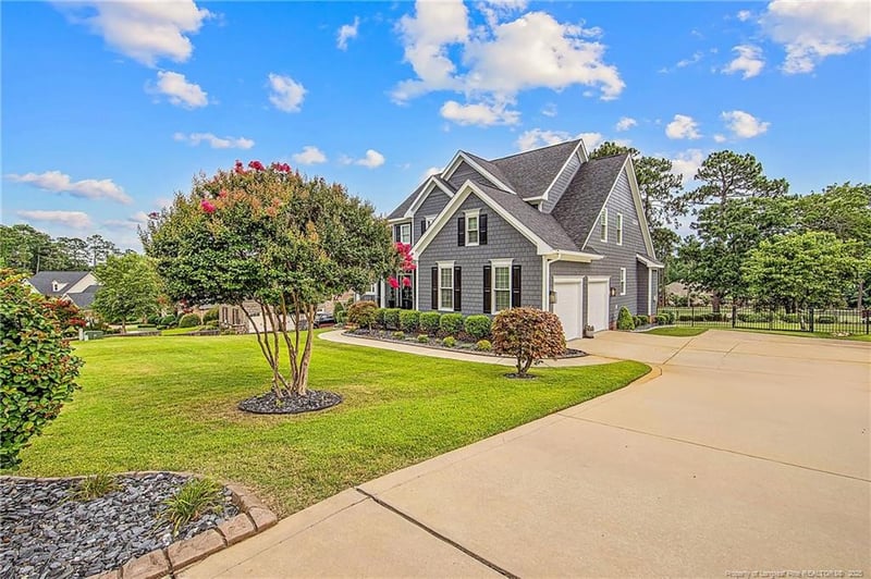 417 Swan Island Ct, Fayetteville, NC 28311