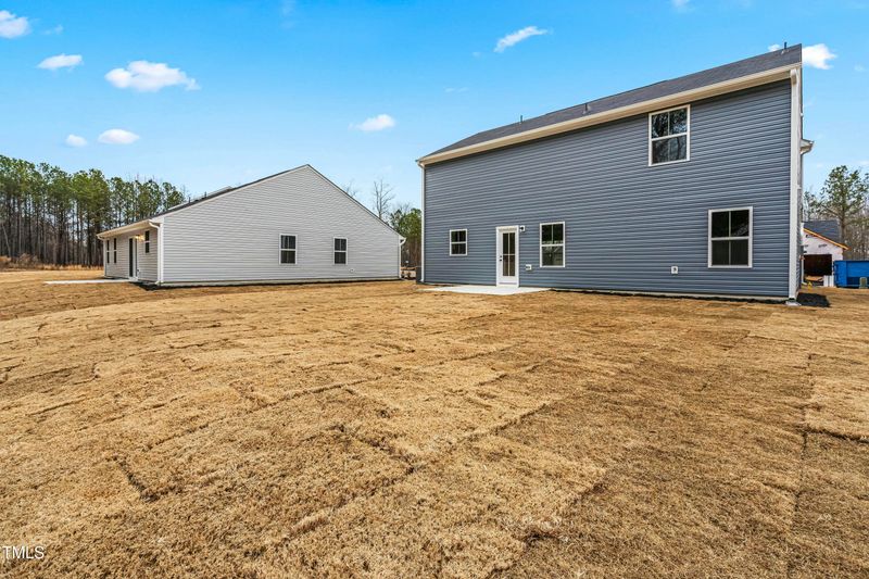 417 Tormore Dr, Sanford, NC 27330
