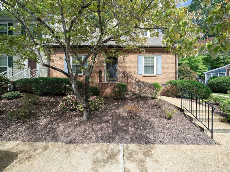 417 Weathergreen Dr, Raleigh, NC 27615