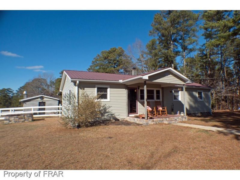 4170 Henley Rd, Sanford, NC 27330