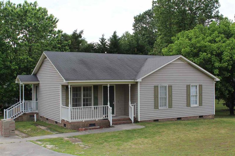 418 Fowlkes St, Wendell, NC 27591