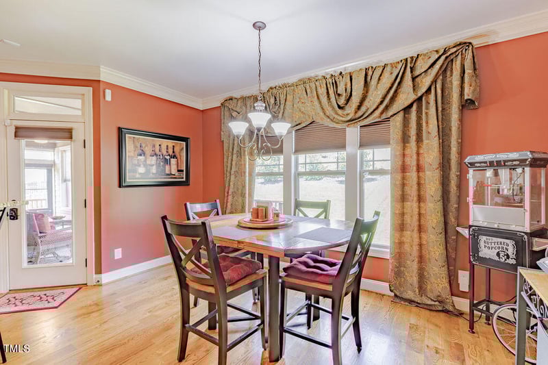 418 Granite Creek Dr, Rolesville, NC 27571