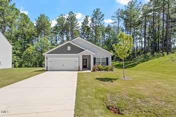 418 Ivy Bank Dr, Angier, NC 27501