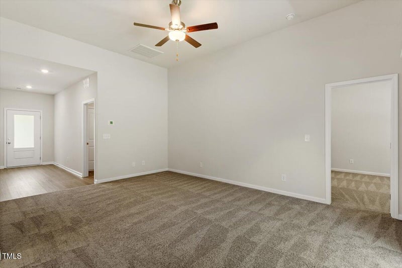 418 Ivy Bank Dr, Angier, NC 27501