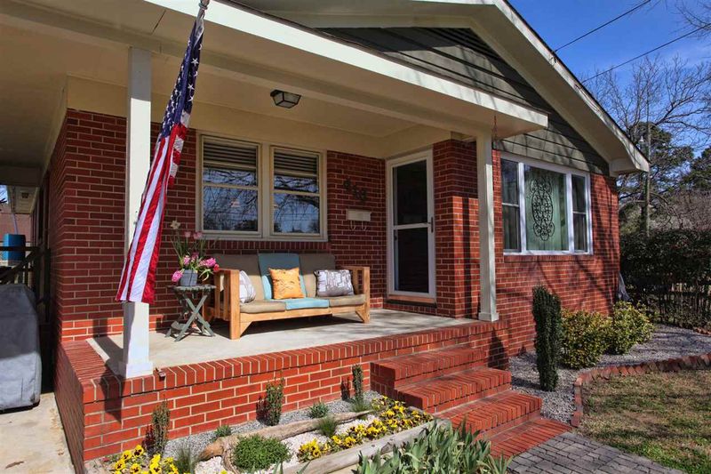 418 N Kildee St, Clayton, NC 27520