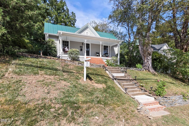 418 King St, Hillsborough, NC 27278