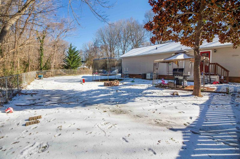 418 W Lee St W, Mebane, NC 27302