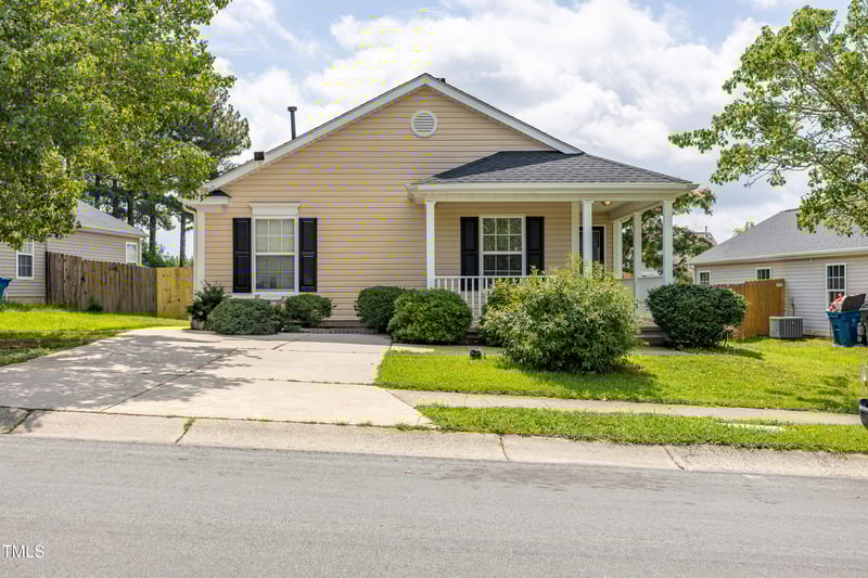 418 Lodestone Dr, Durham, NC 27703