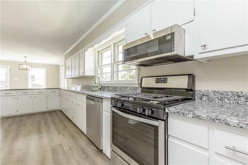 418 Overman Dr, Burlington, NC 27215