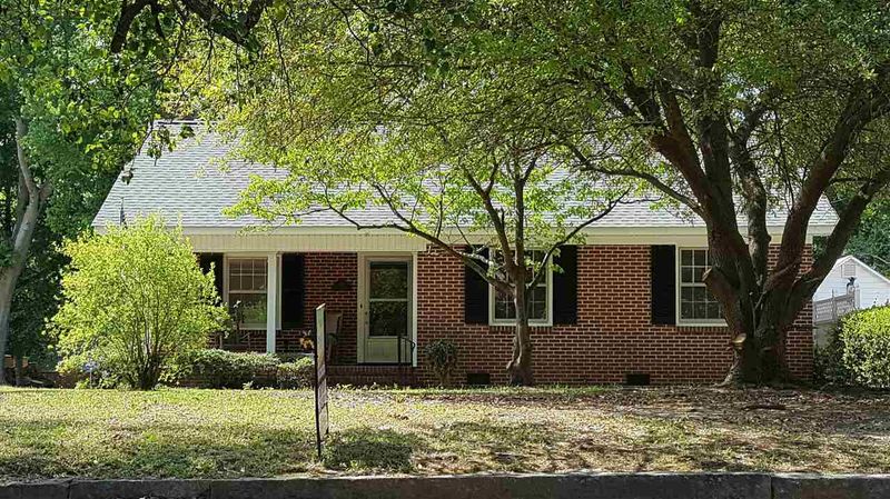 418 S Second St S, Smithfield, NC 27577