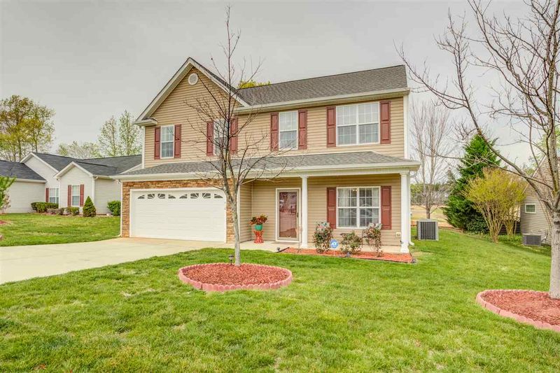 418 Star Ruby Dr, Knightdale, NC 27545