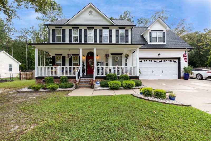 418 Tomahawk Dr, Clayton, NC 27520