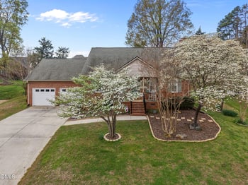 418 Wildwood Ln, Graham, NC 27253