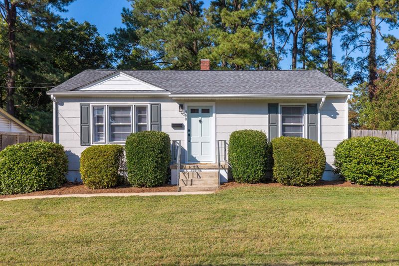 418 Willow St, Cary, NC 27511