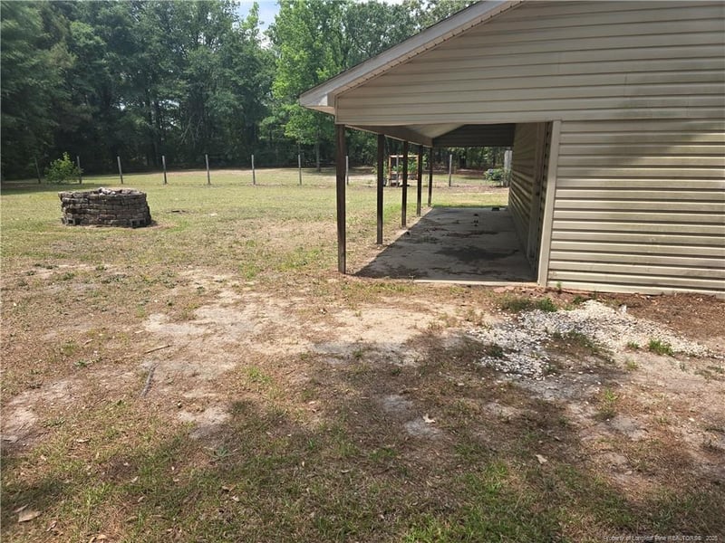 4182 Owls Head Rd, Fayetteville, NC 28306
