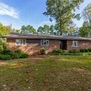 4183 S Church St, Burlington, NC 27215