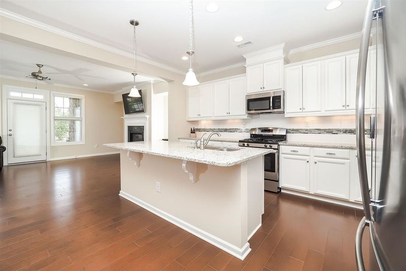 4184 Vallonia Dr, Cary, NC 27519