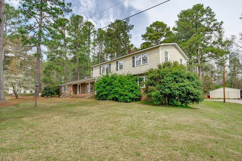 4185 S Old Stage Rd, Erwin, NC 28339