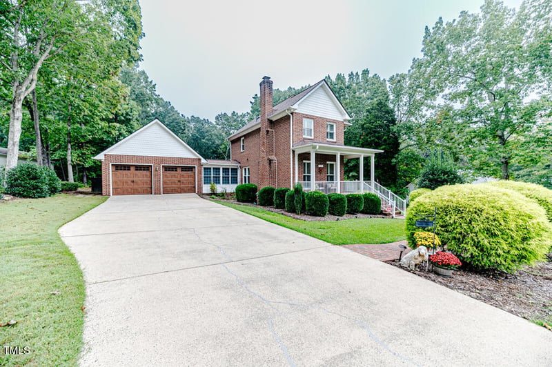 419 Doe Run Dr, Sanford, NC 27330