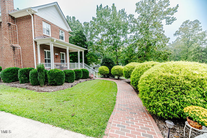 419 Doe Run Dr, Sanford, NC 27330