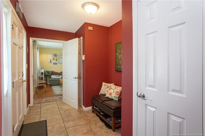 419 Dunmore Rd, Fayetteville, NC 28303