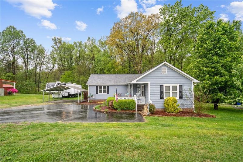 419 N First St, Mebane, NC 27302