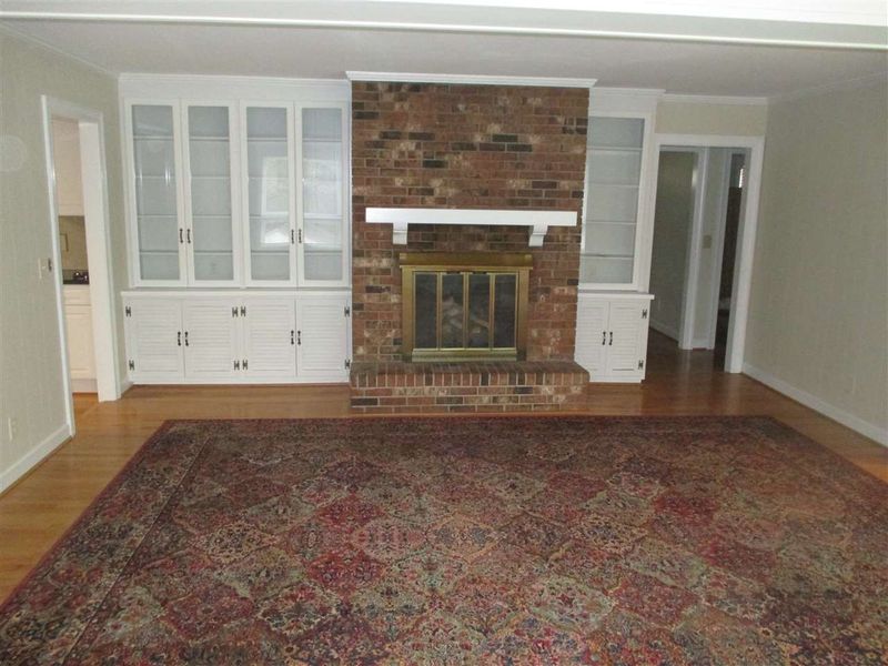 419 Hillcrest Dr, Apex, NC 27502