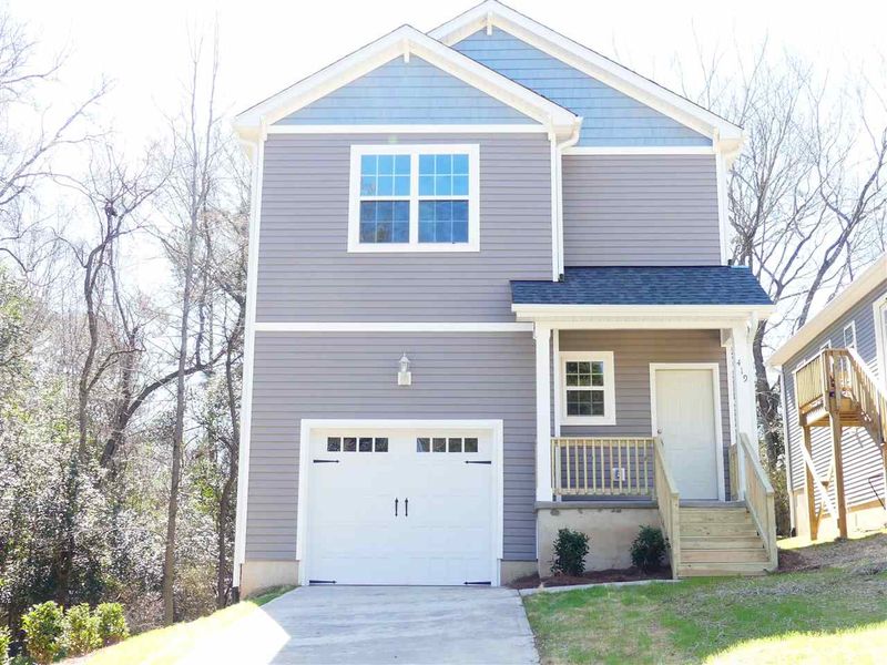 419 E Hinton St, Clayton, NC 27520