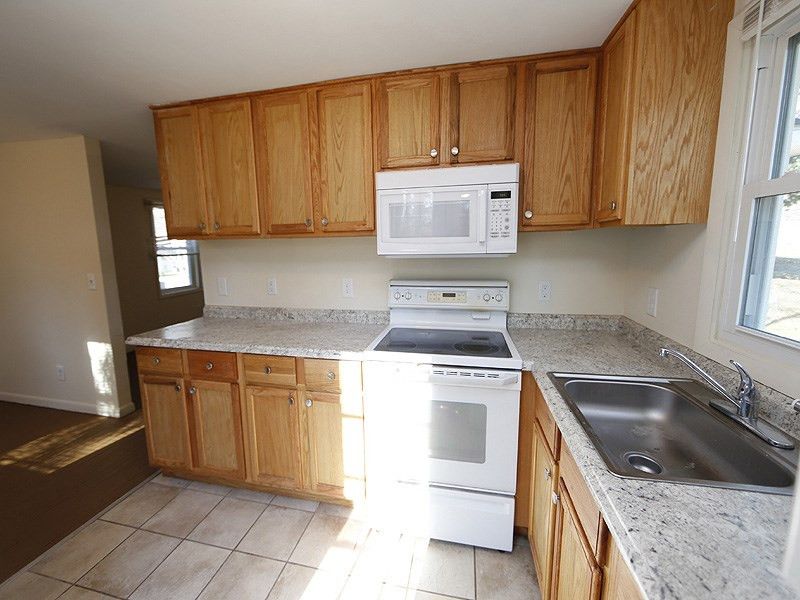 419 E Spring St E, Wake Forest, NC 27587