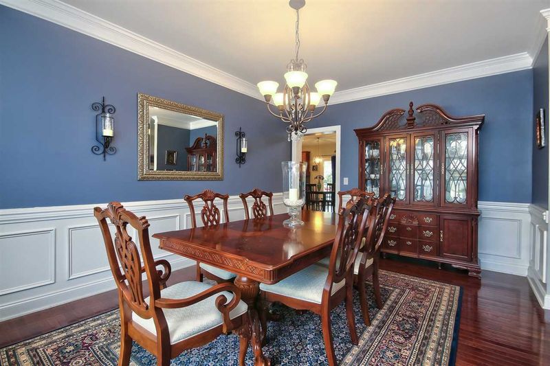 419 Waverly Hills Dr, Cary, NC 27519